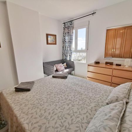Neptuno Apartment: Sun, Beach And Relax In Huelin Малага Экстерьер фото